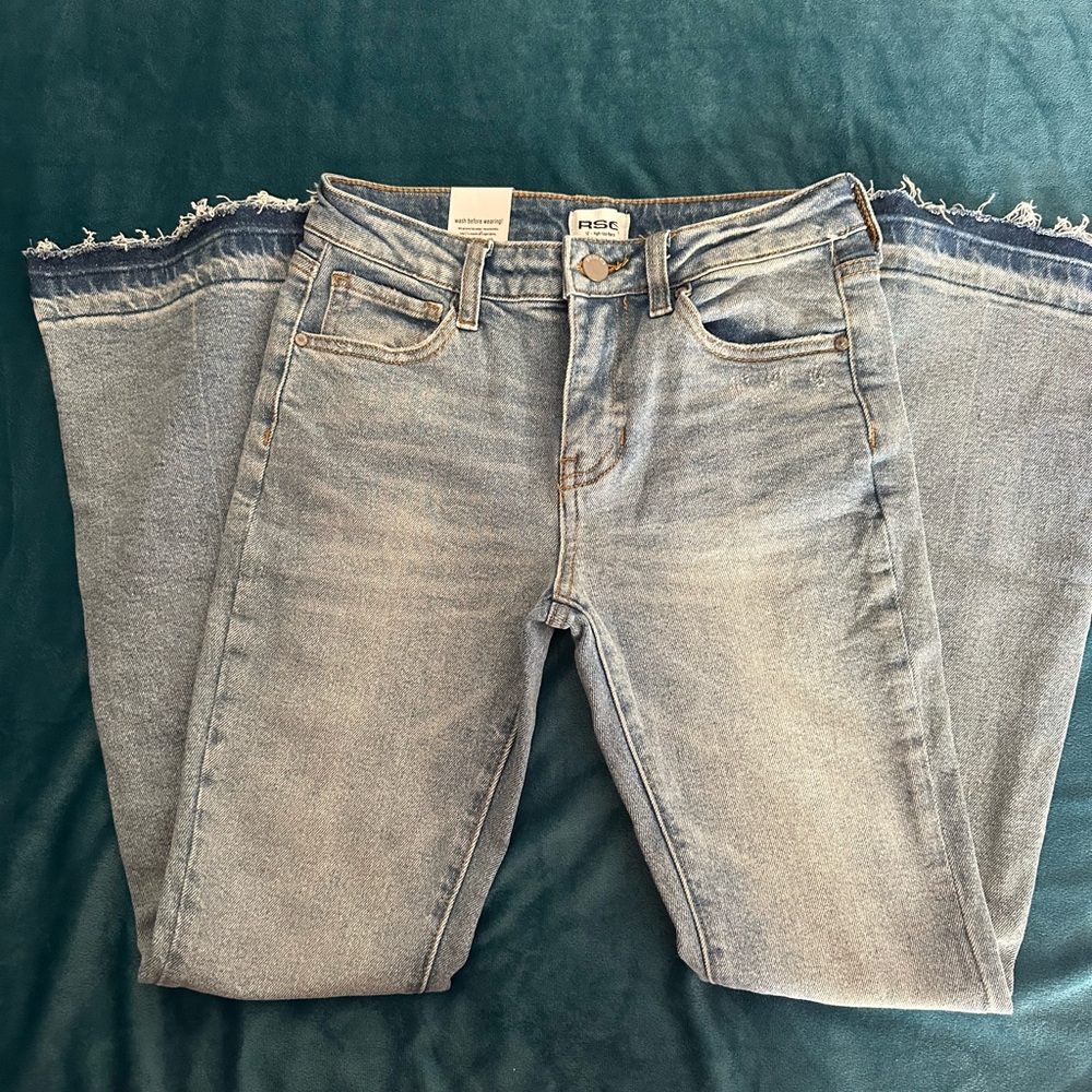 Girls Flared Jeans 👖